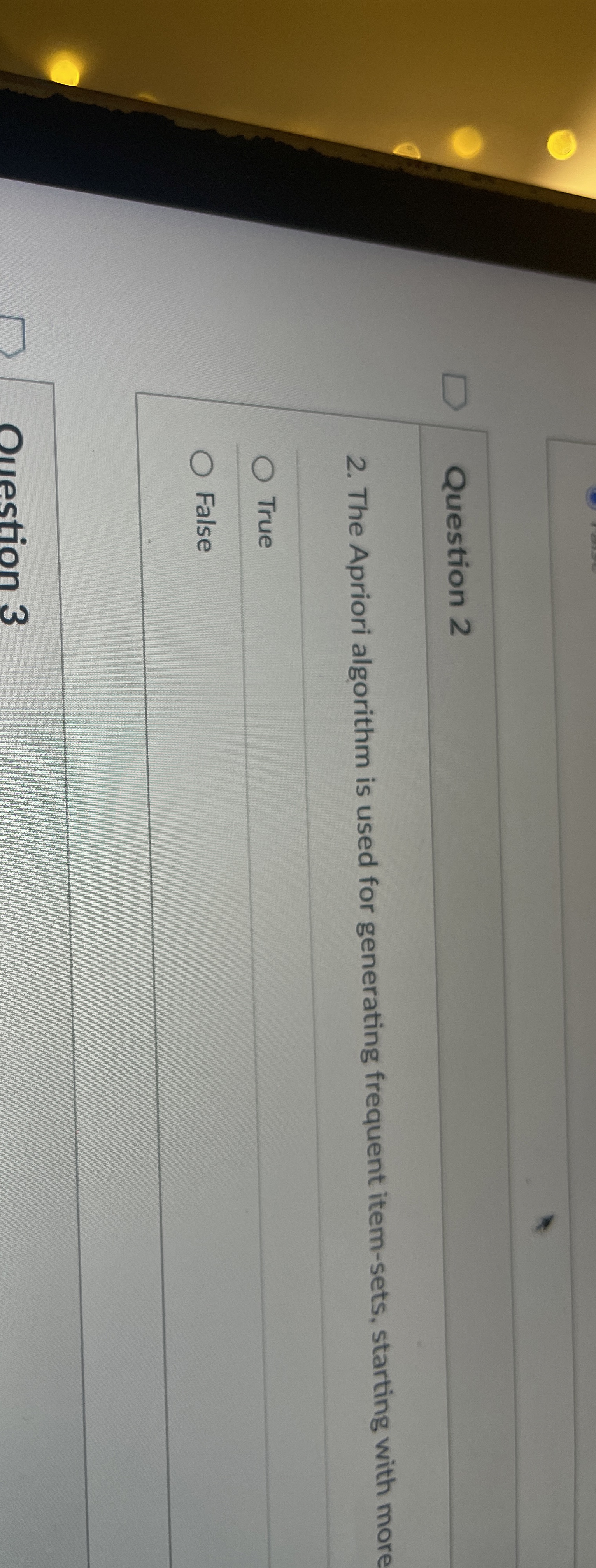Question 2 2 . The Apriori algorithm is used for