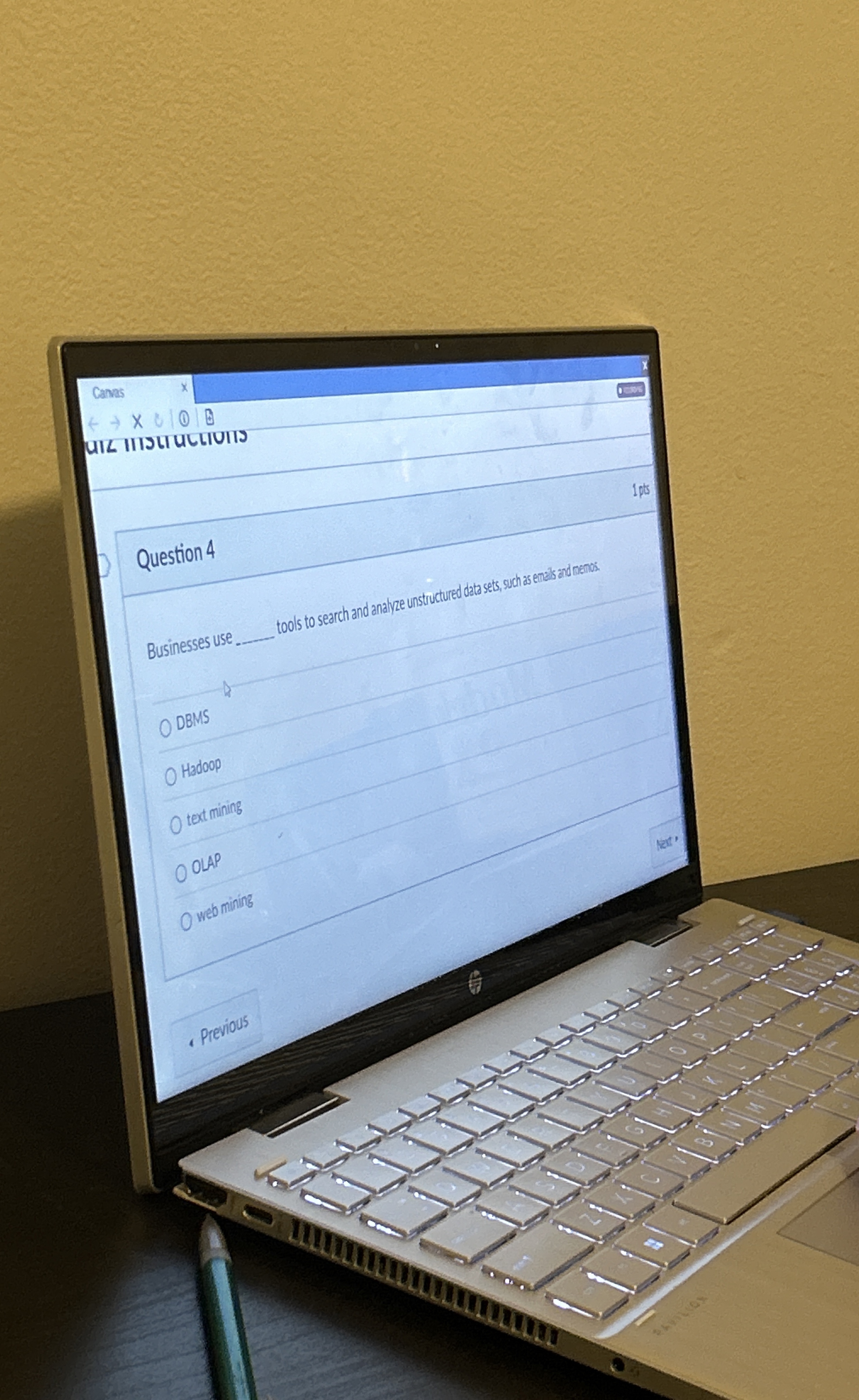 Question 4 Businesses use tools to search and