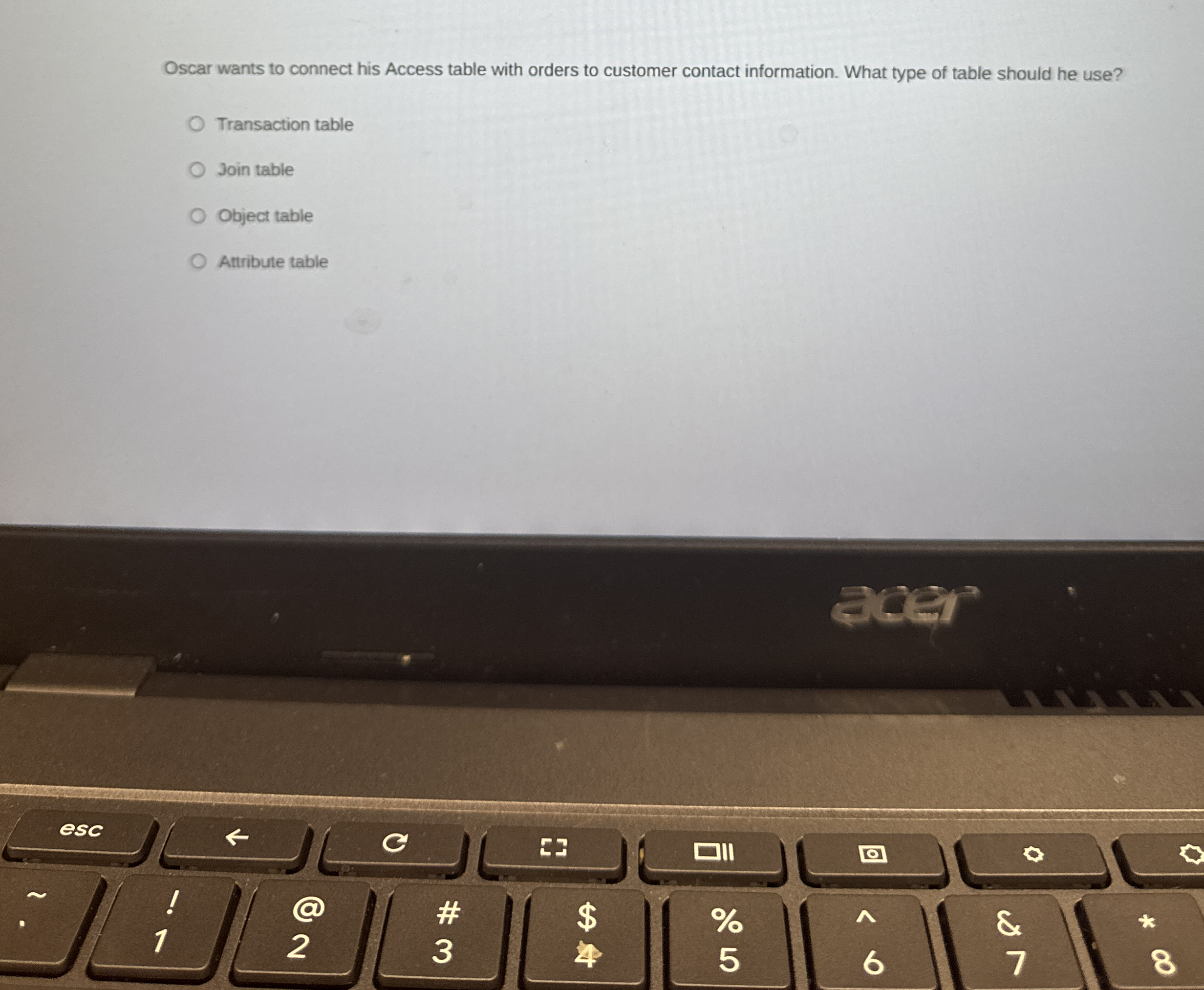 Oscar wants to connect his Access table with