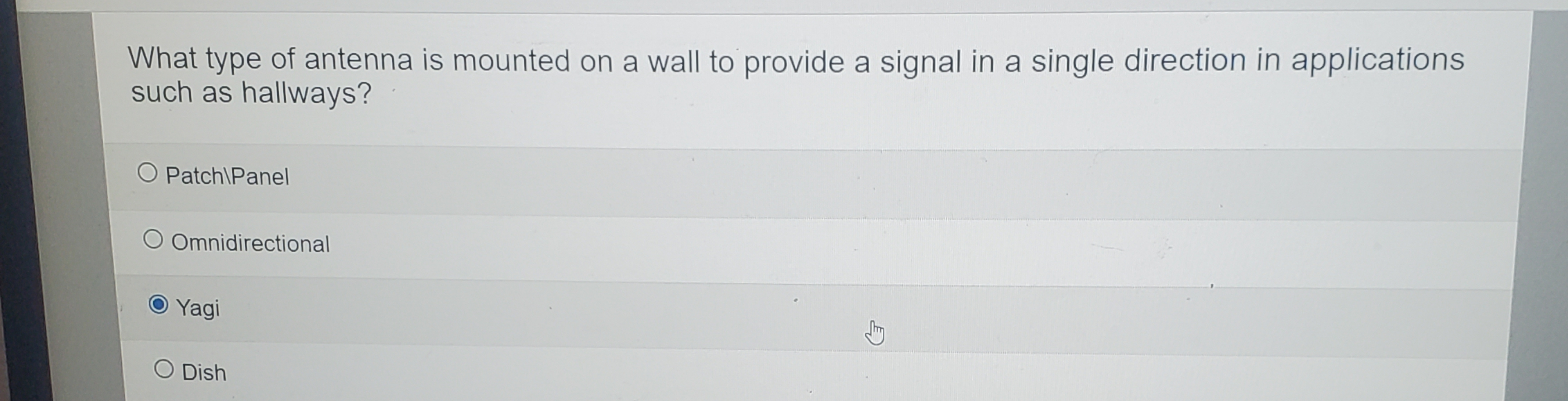 What type of antenna is mounted on a wall to