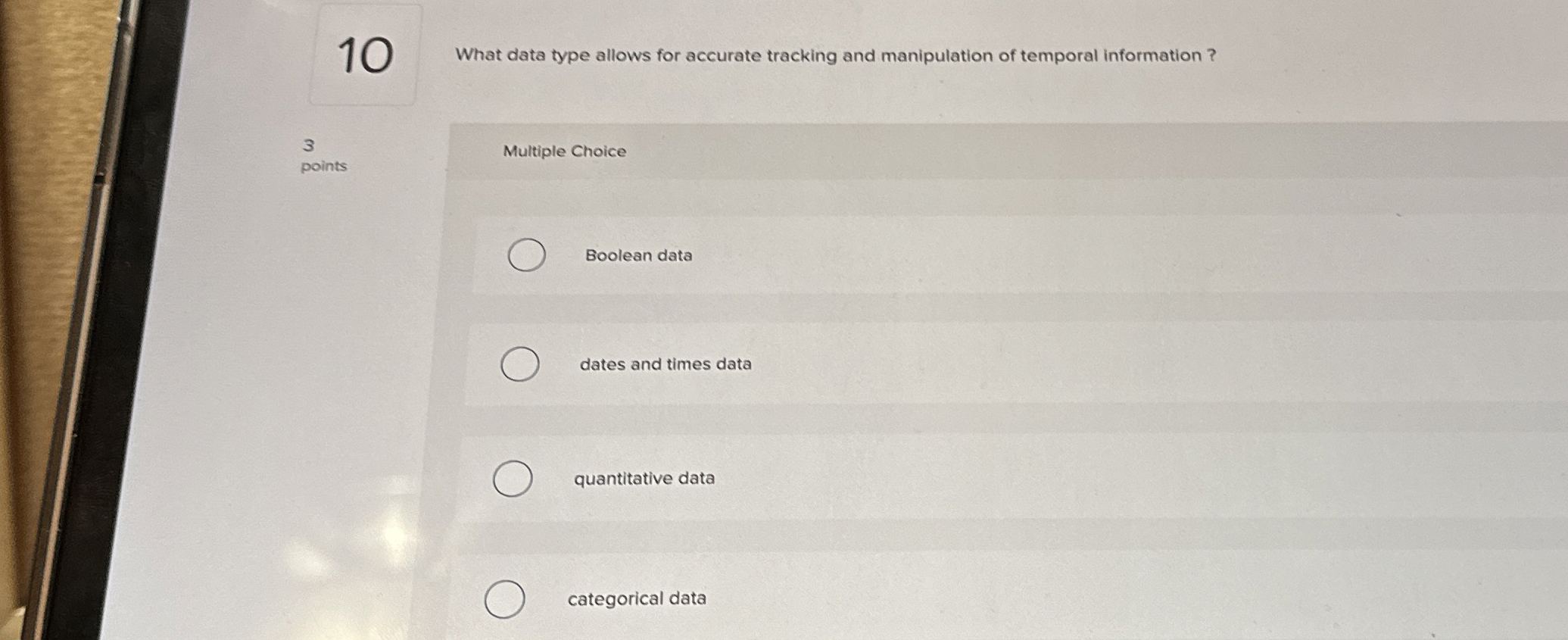 1 0 What data type allows for accurate tracking