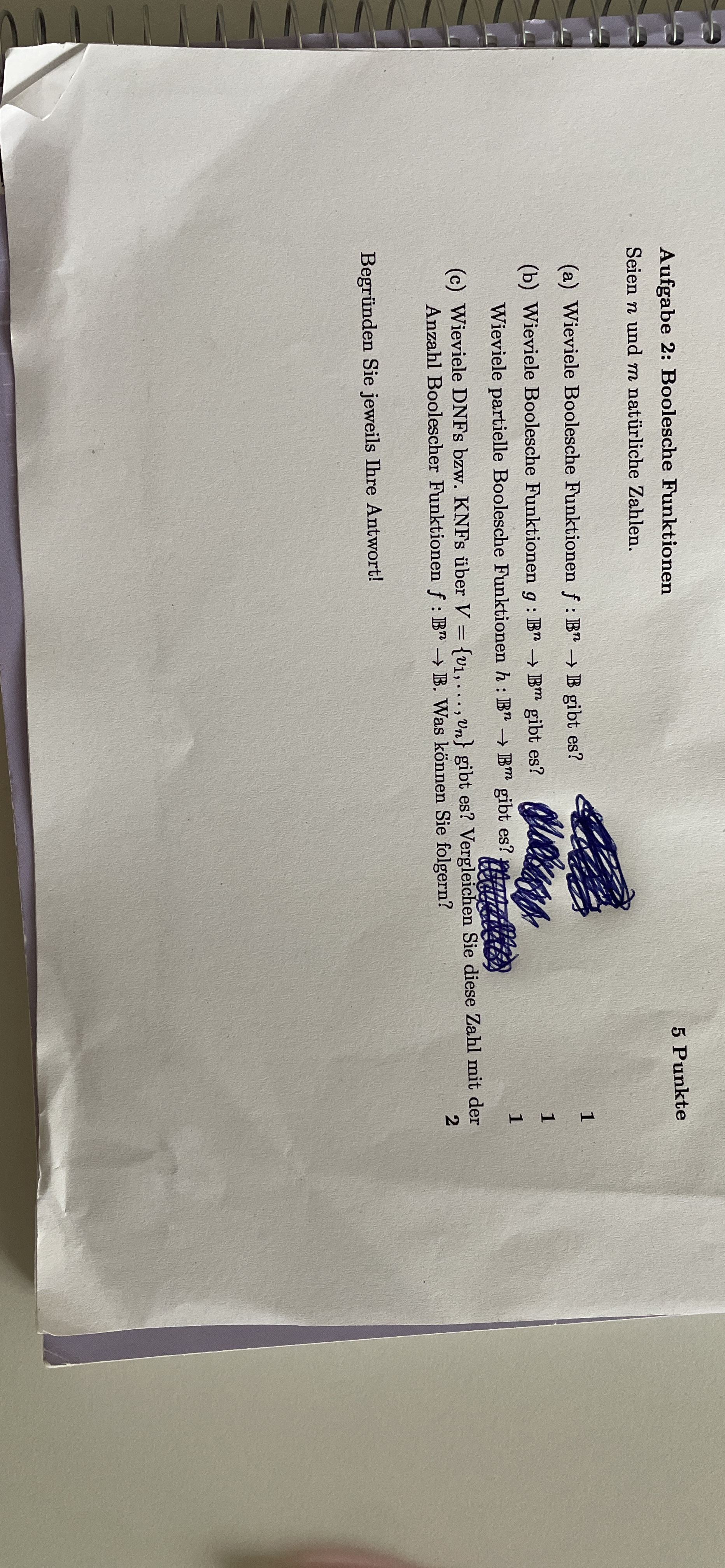 Aufgabe 2 : Boolesche Funktionen 5 Punkte Seien n