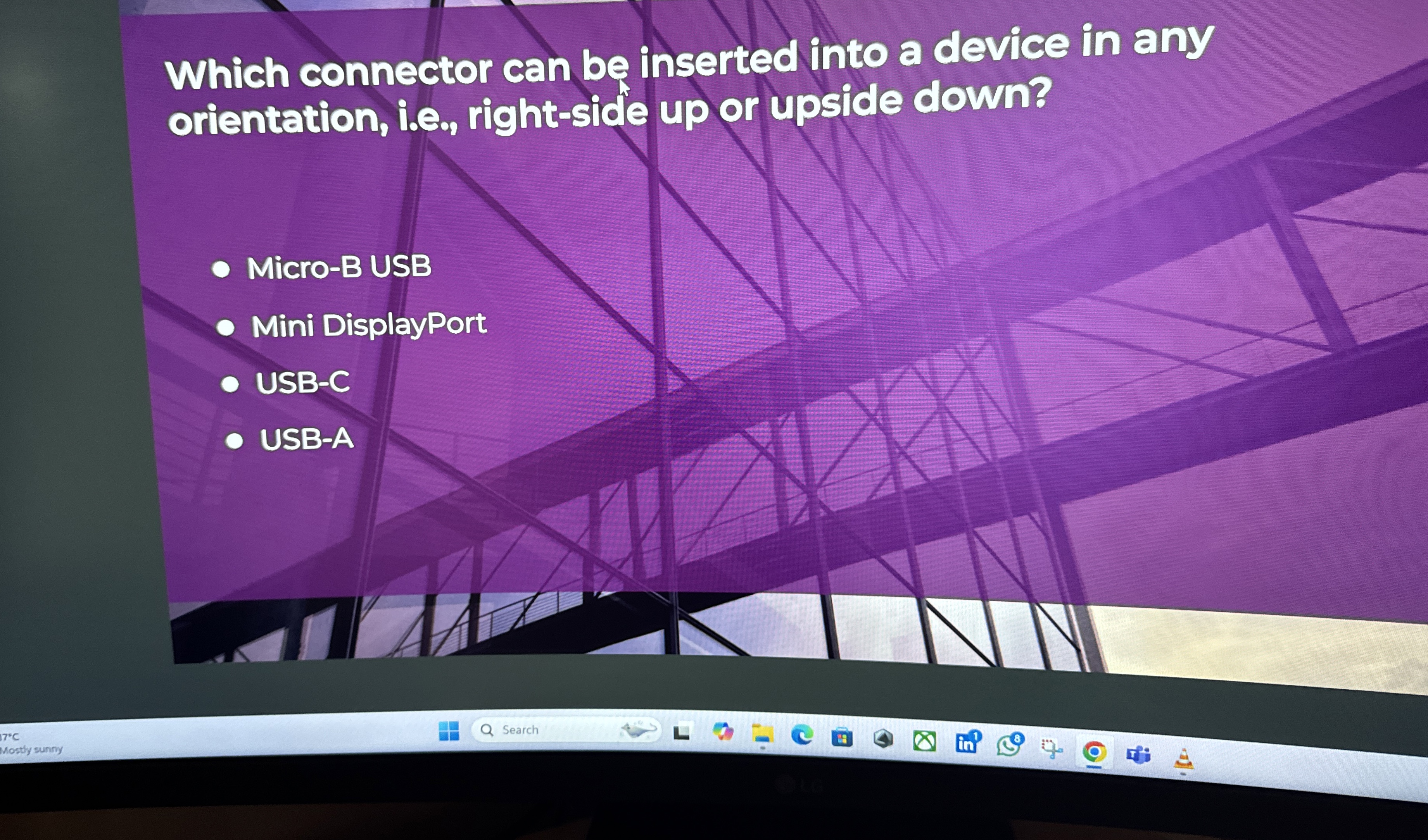 Which connector can be inserted into a device in