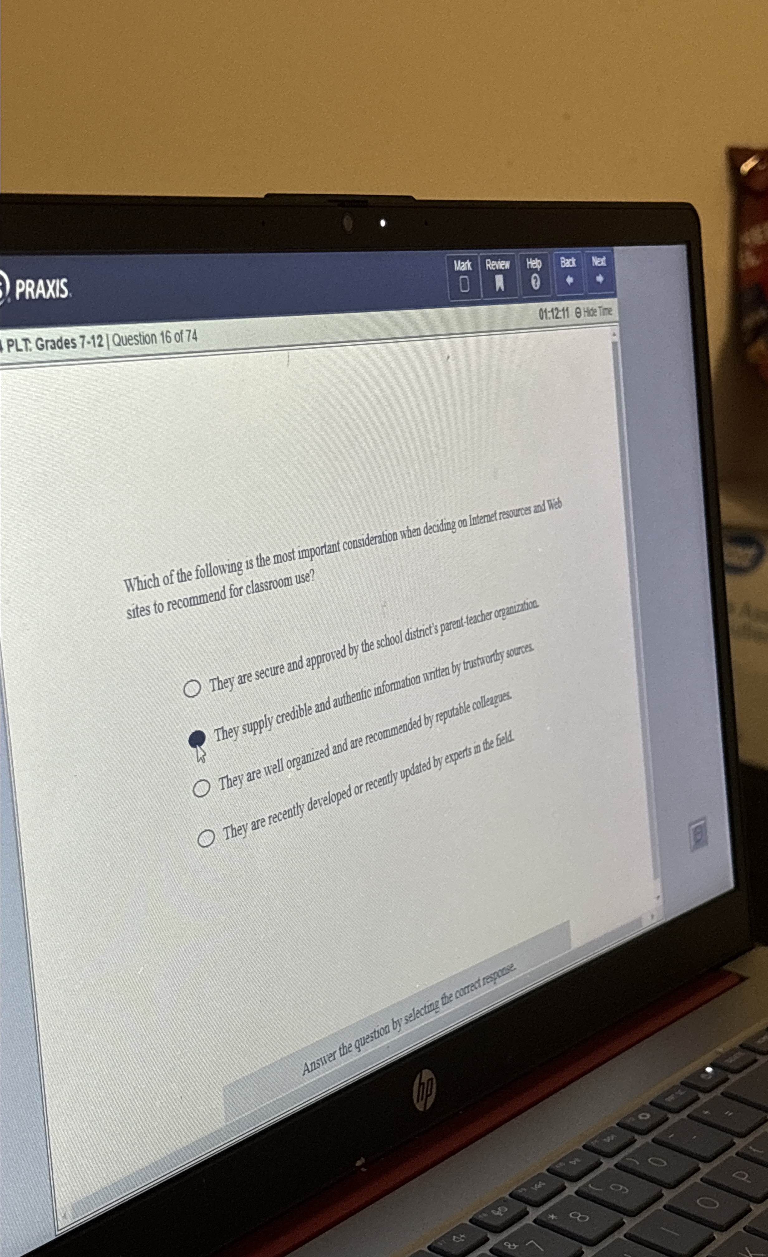 PRAXIS. Makk Revien Help 0 0 1 : 1 2 : 1 1 OHide