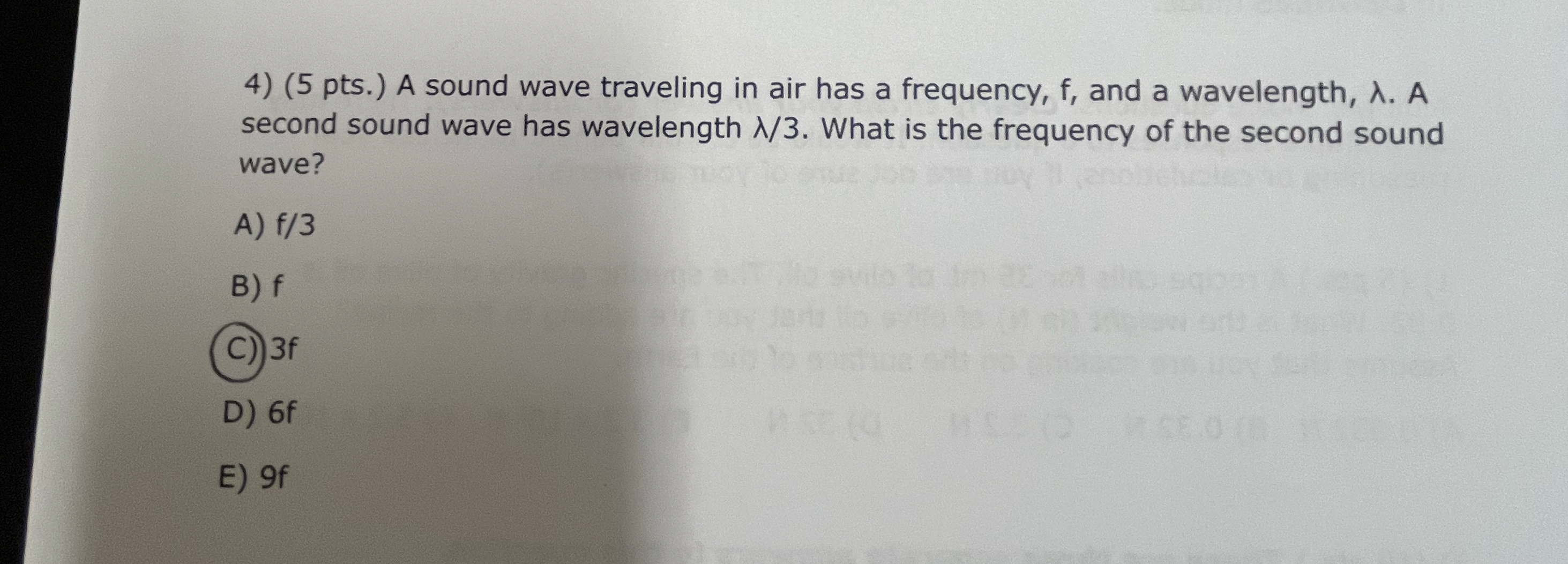 ( 5 pts . ) A sound wave traveling in air has a