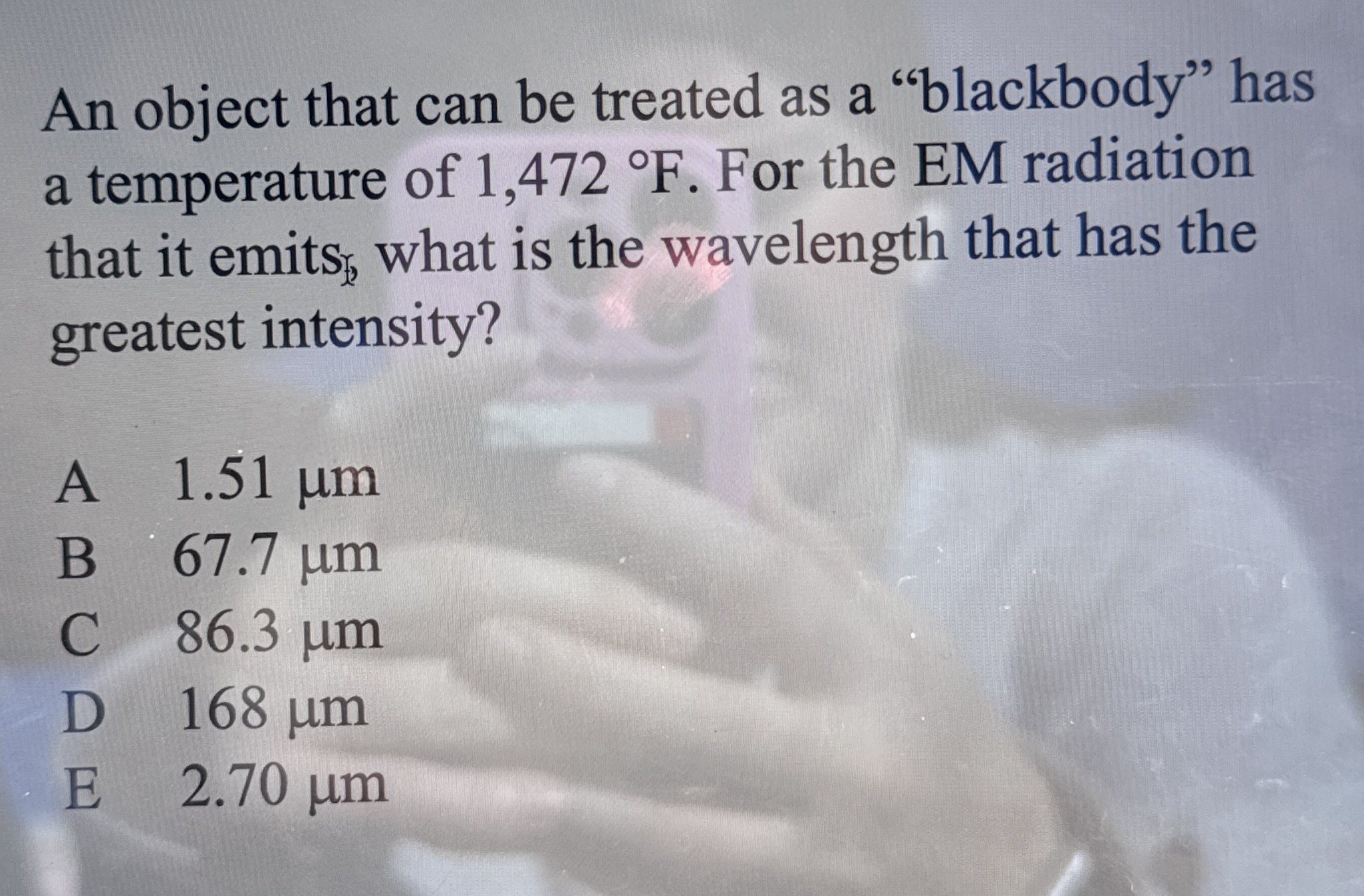 An object that can be treated as a "blackbody"