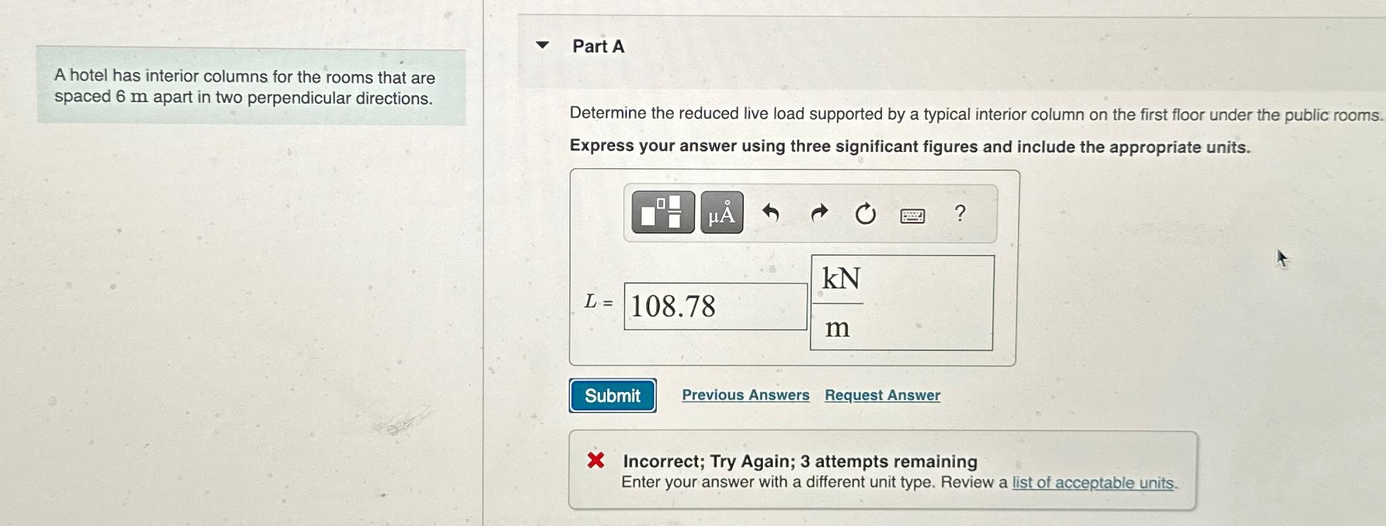 A hotel has interior columns for the rooms that
