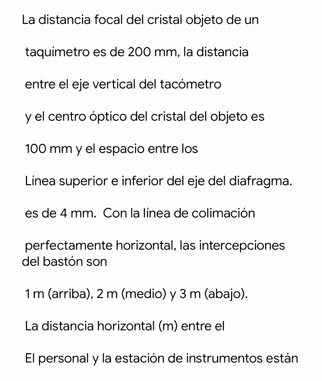La distancia focal del cristal objeto de un taqu