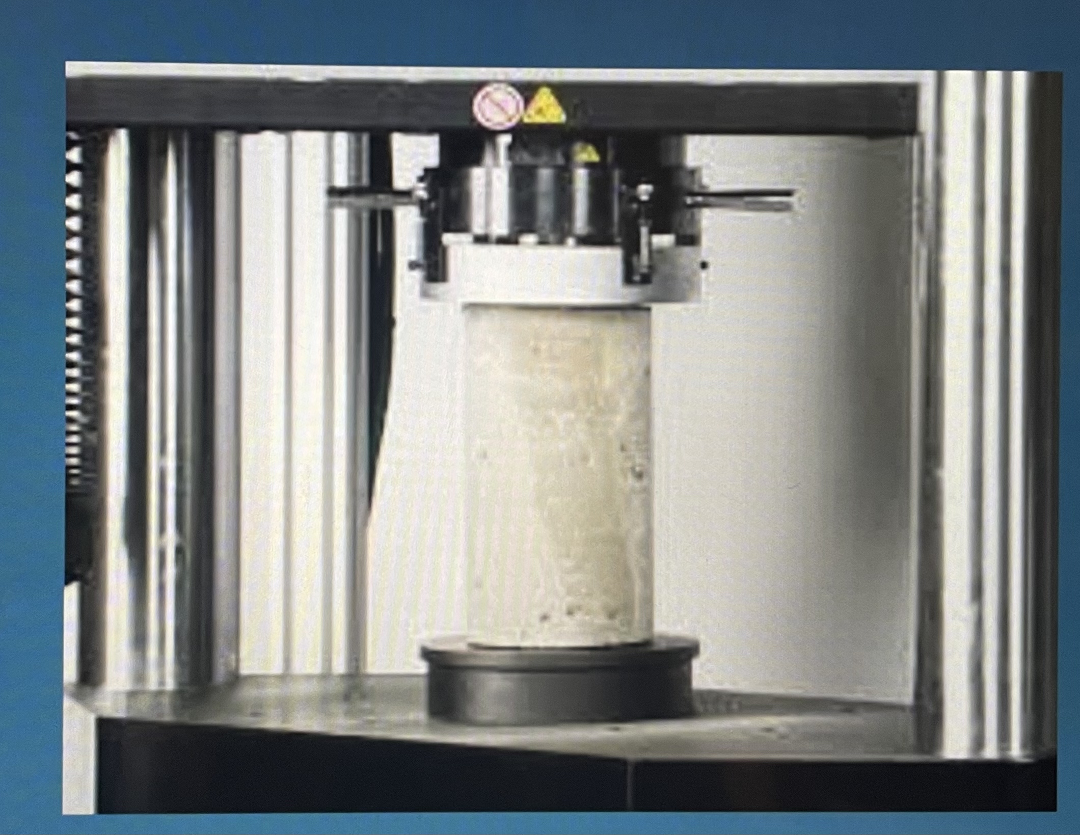 - A concrete cylinder with a diameter of 1 5 0 mm