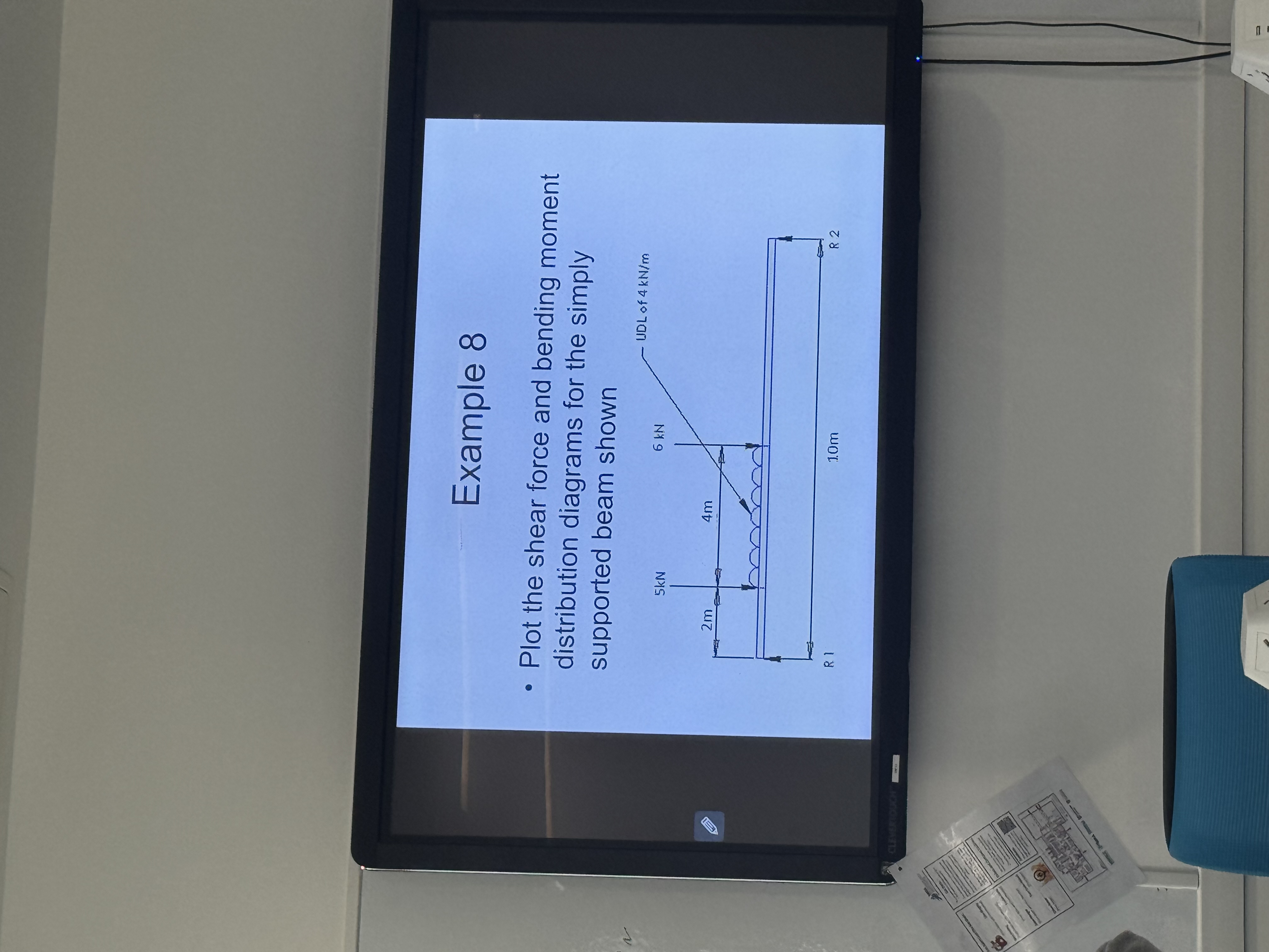 Example 8 Plot the shear force and bending moment