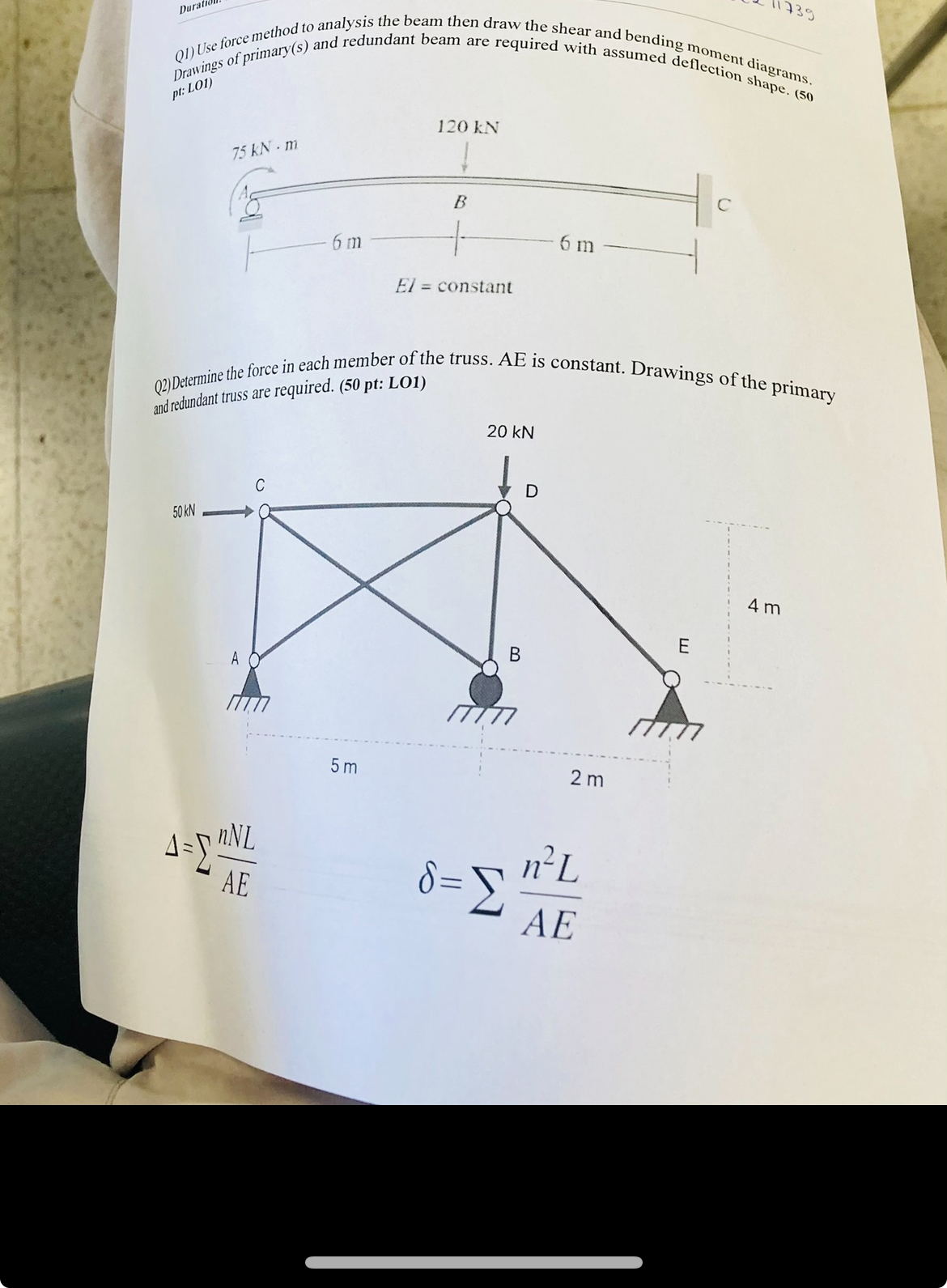 Q 1 ) Use force method to analysis the beam then