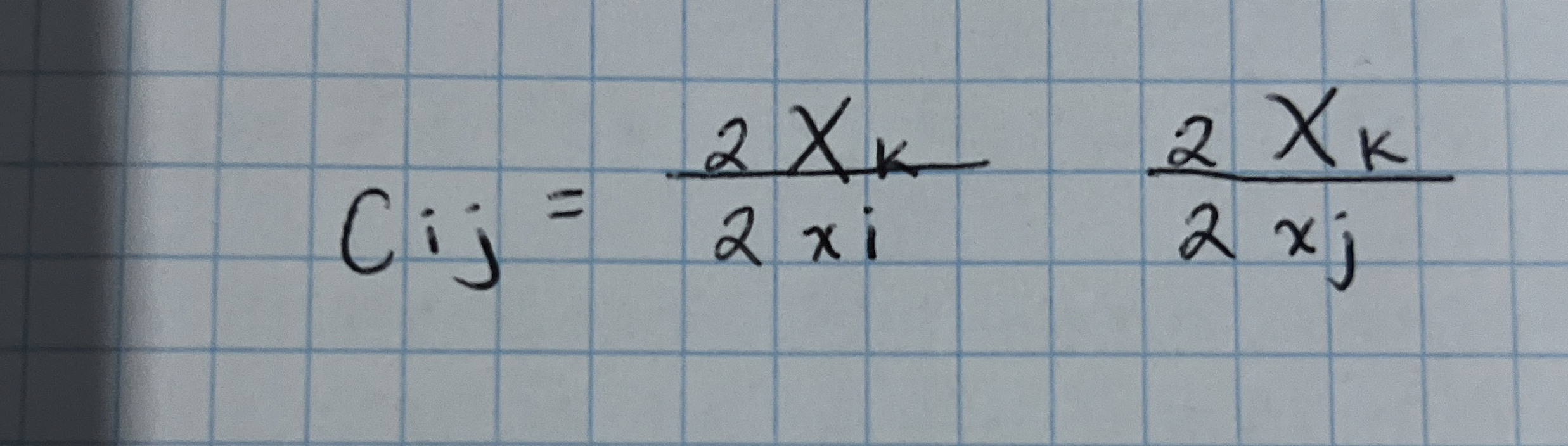 C i j = 2 x k 2 2 x k 2 x j Desarolle el tensor