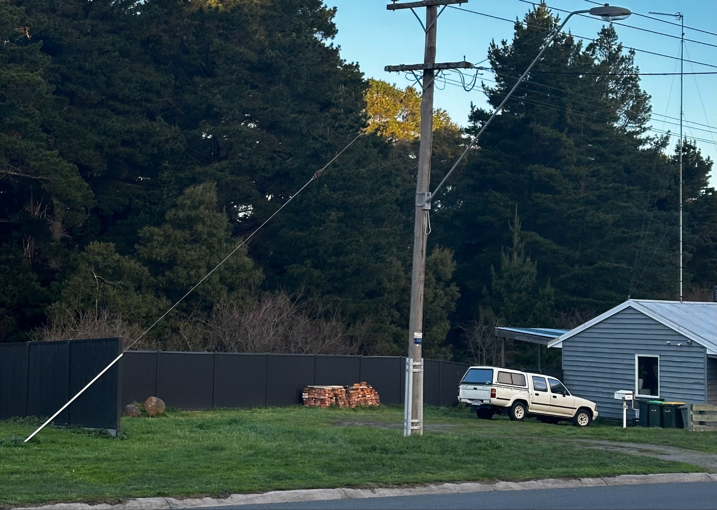 can someone draw the free body diagram of the