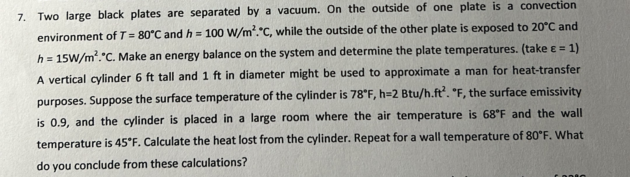 Two large black plates are separated by a vacuum.