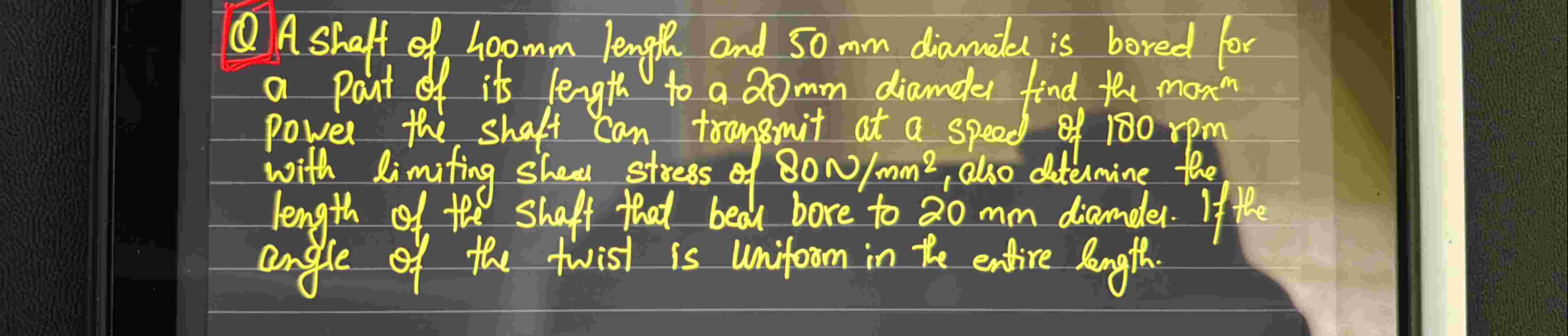 Q A shaft of 4 0 0 mm lengith and 5 0 mm diamitel