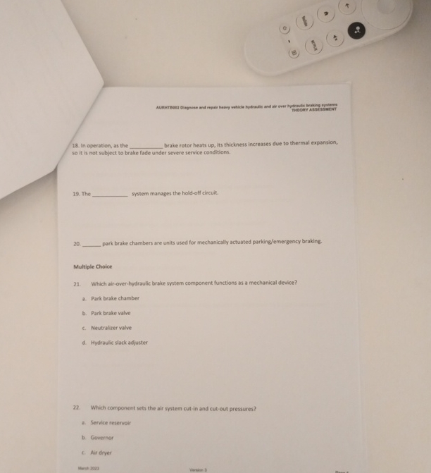 thinont assissisent 1 8 . In operation, as the