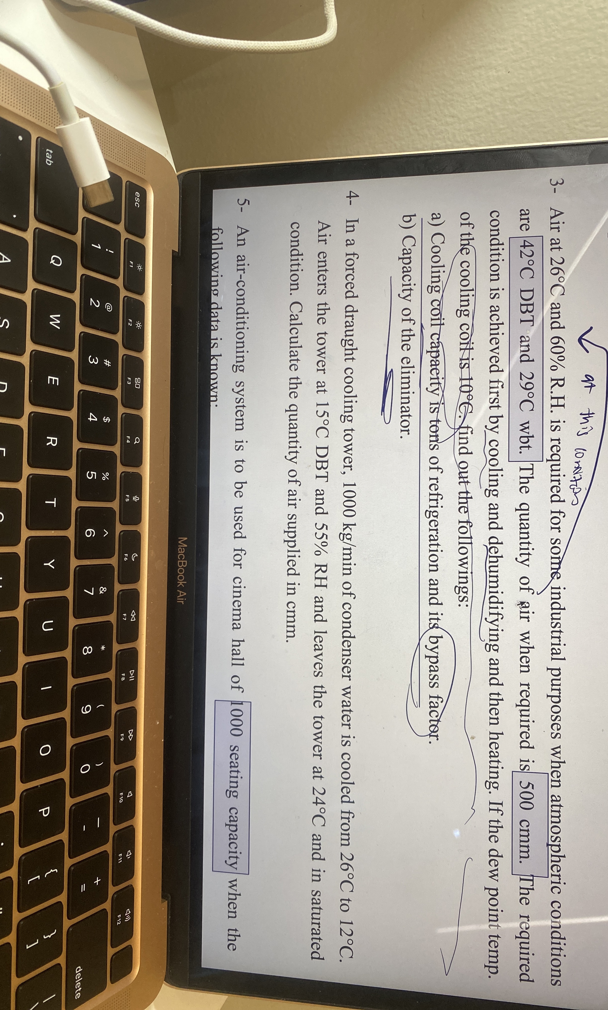 a 2 t this conitas 3 - Air at 2 6 C and 6 0 % R .