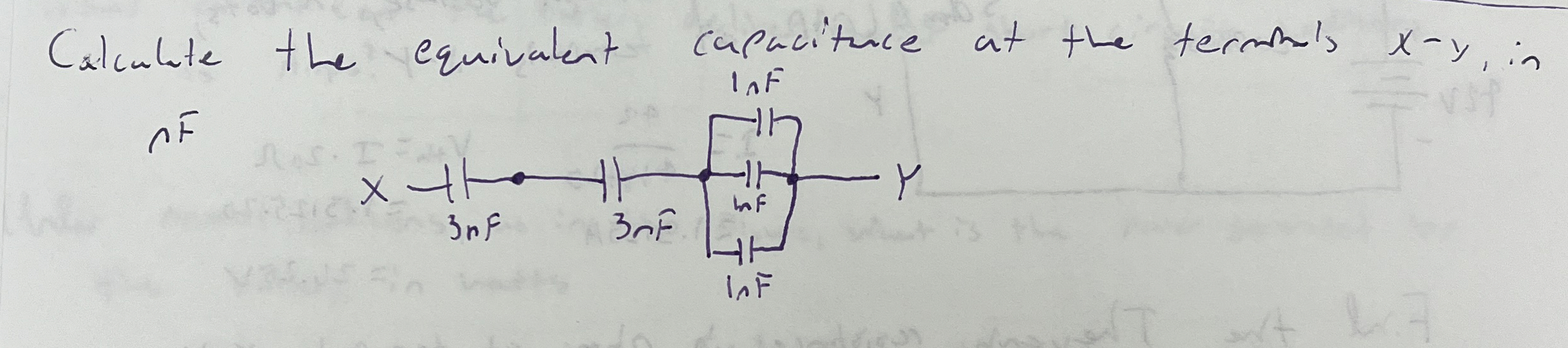 Calculate the equivalen capacitance at the