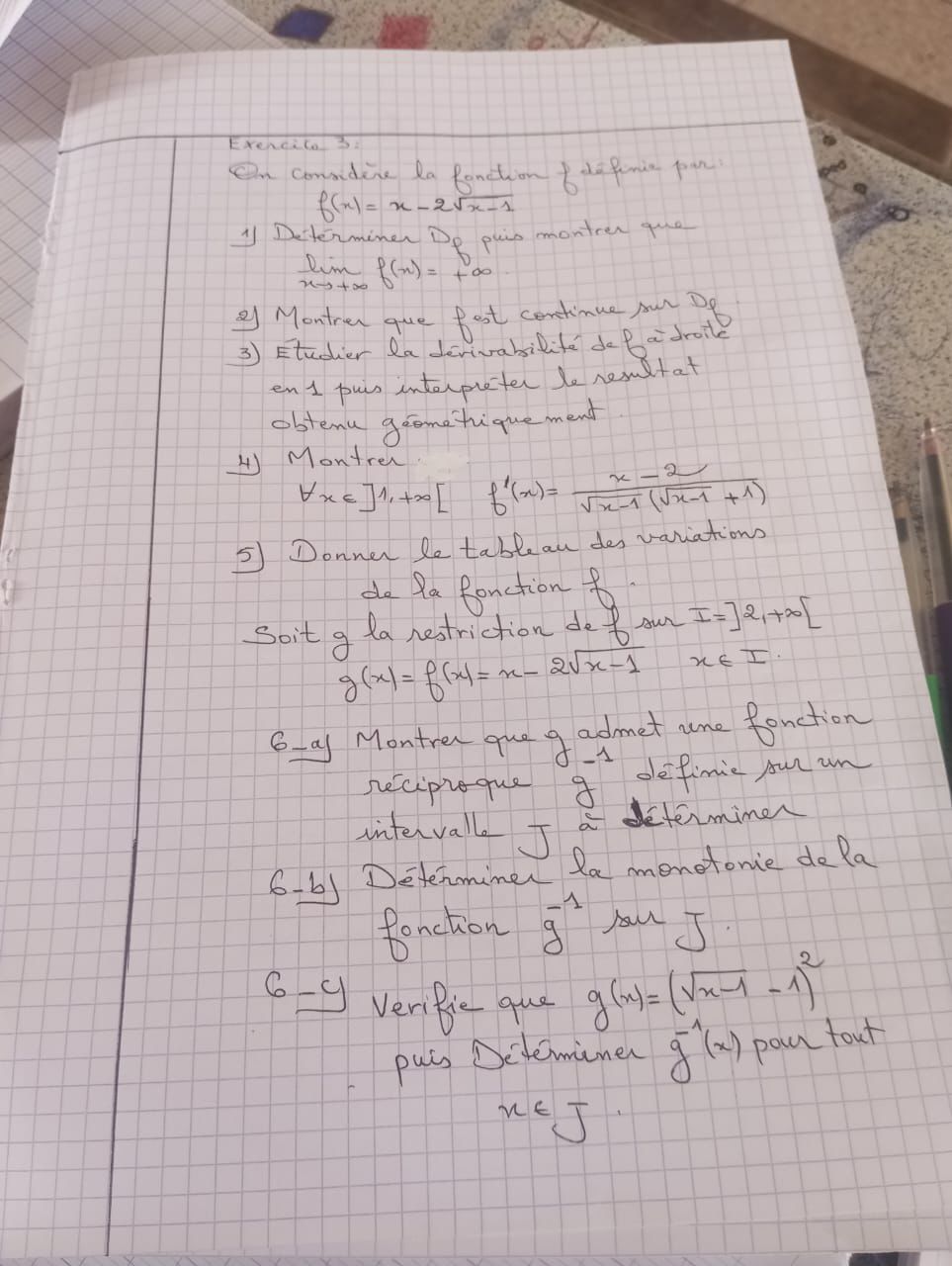 En considere la fonction folefenie par f ( x ) =