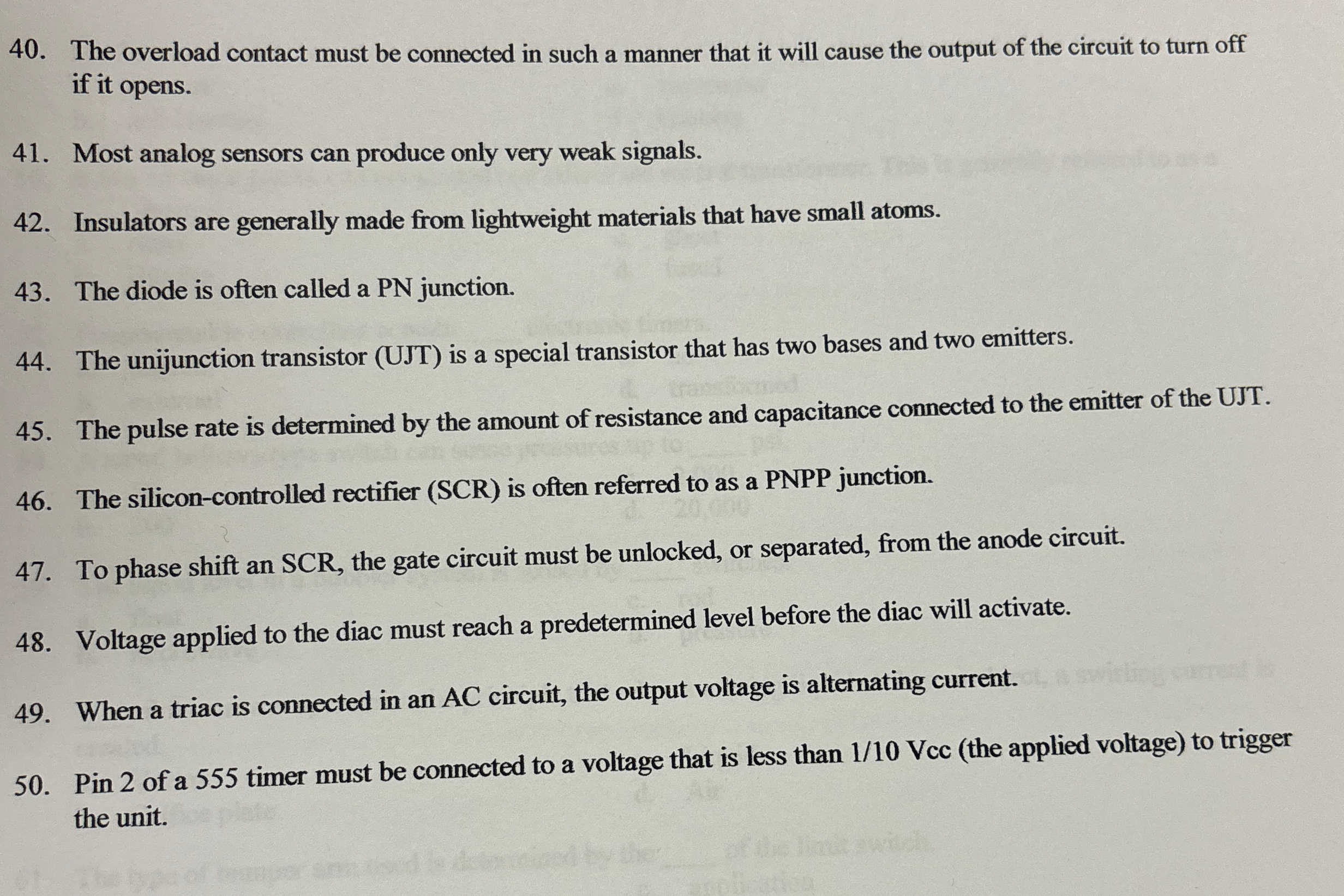 The overload contact must be connected in such a