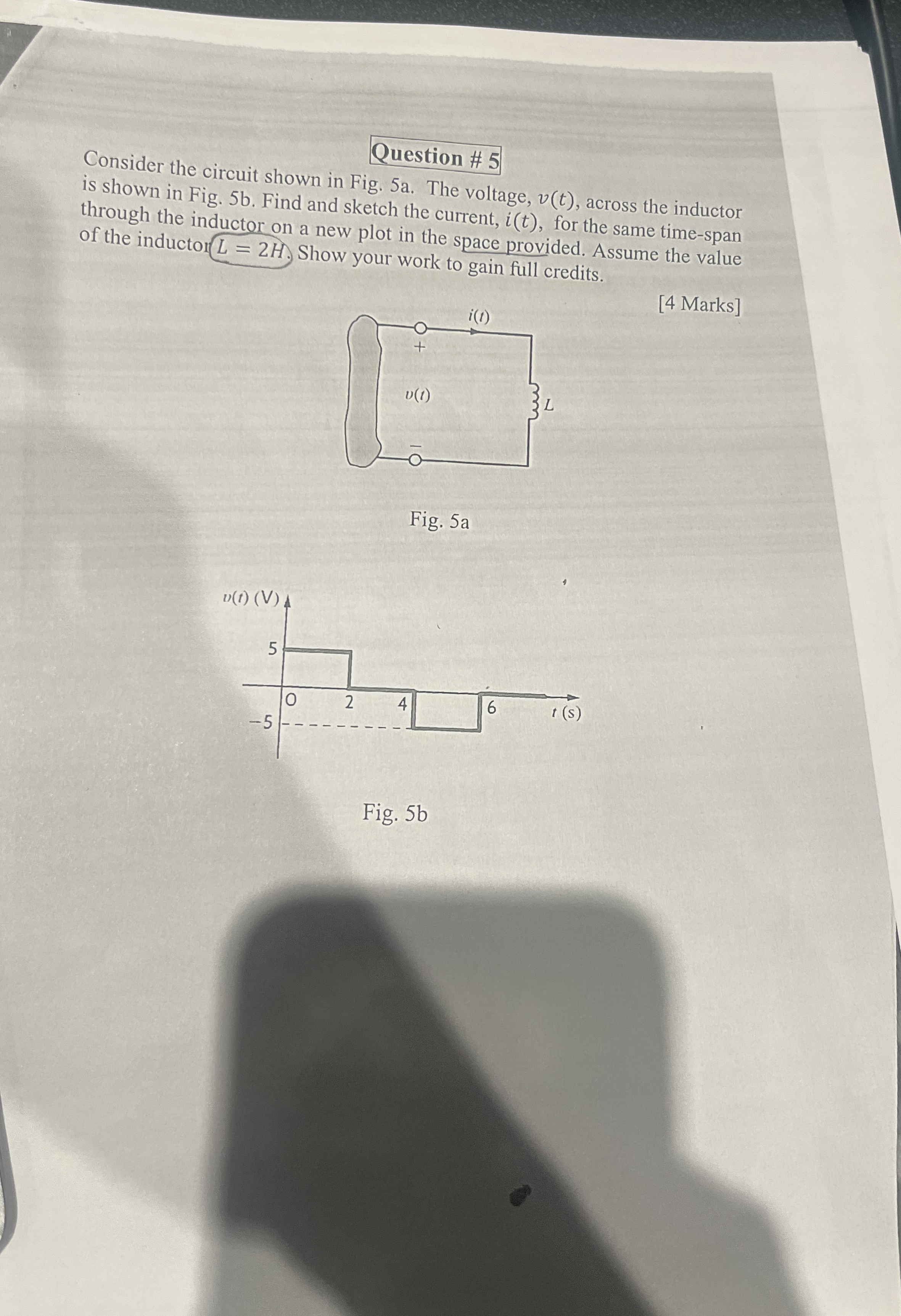 Question # 5 Consider the circuit shown in Fig. 5