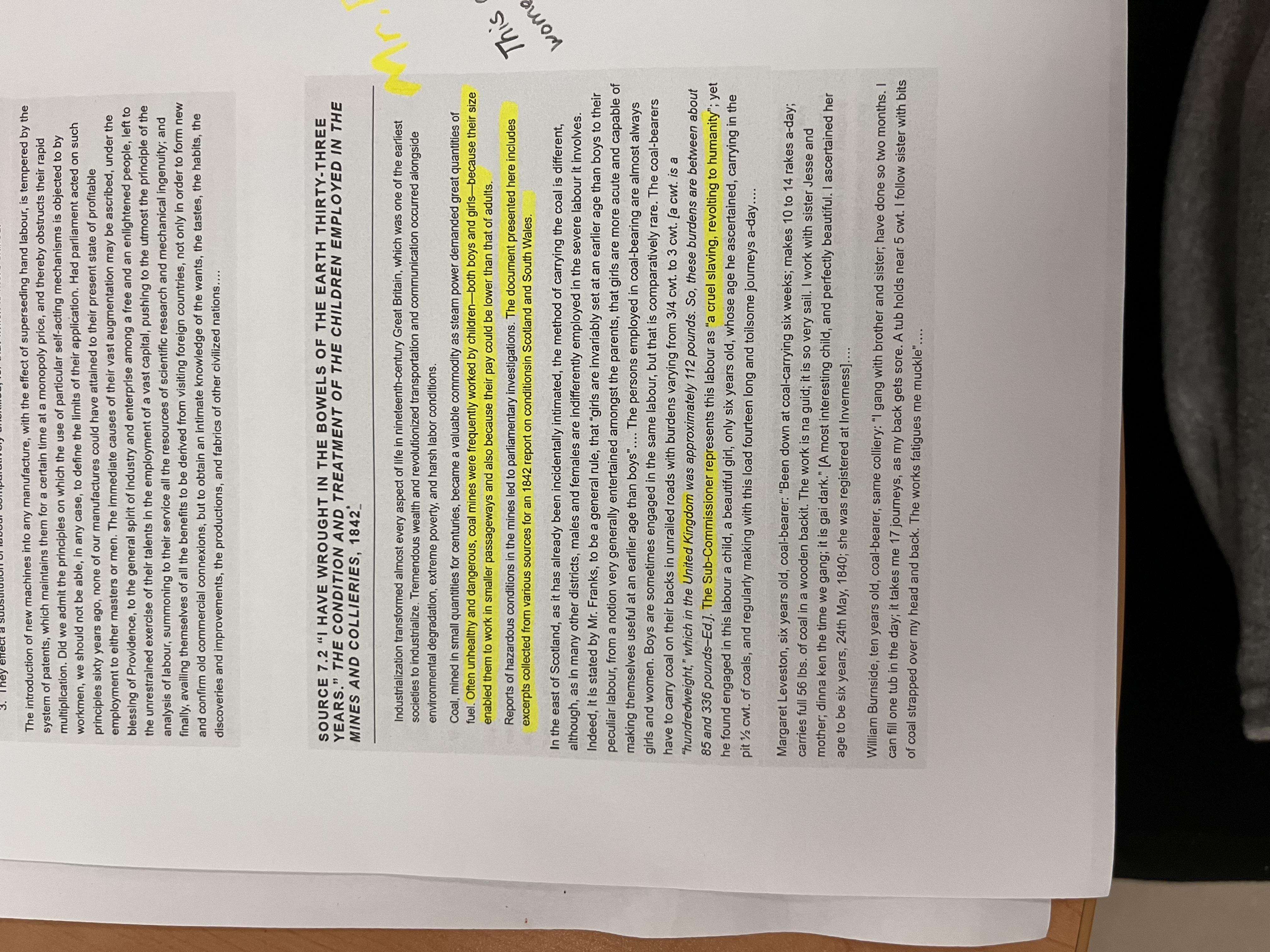 Effectively use quotes and paraphrases from the