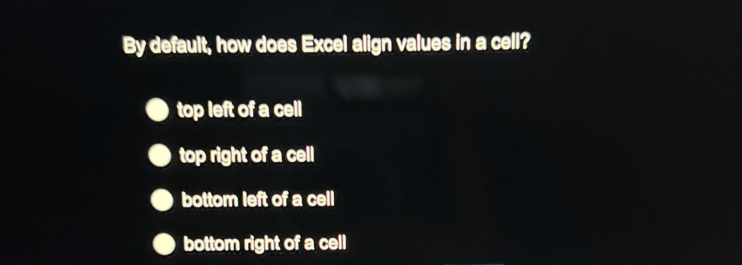 By default, how does Exeel allign values in a
