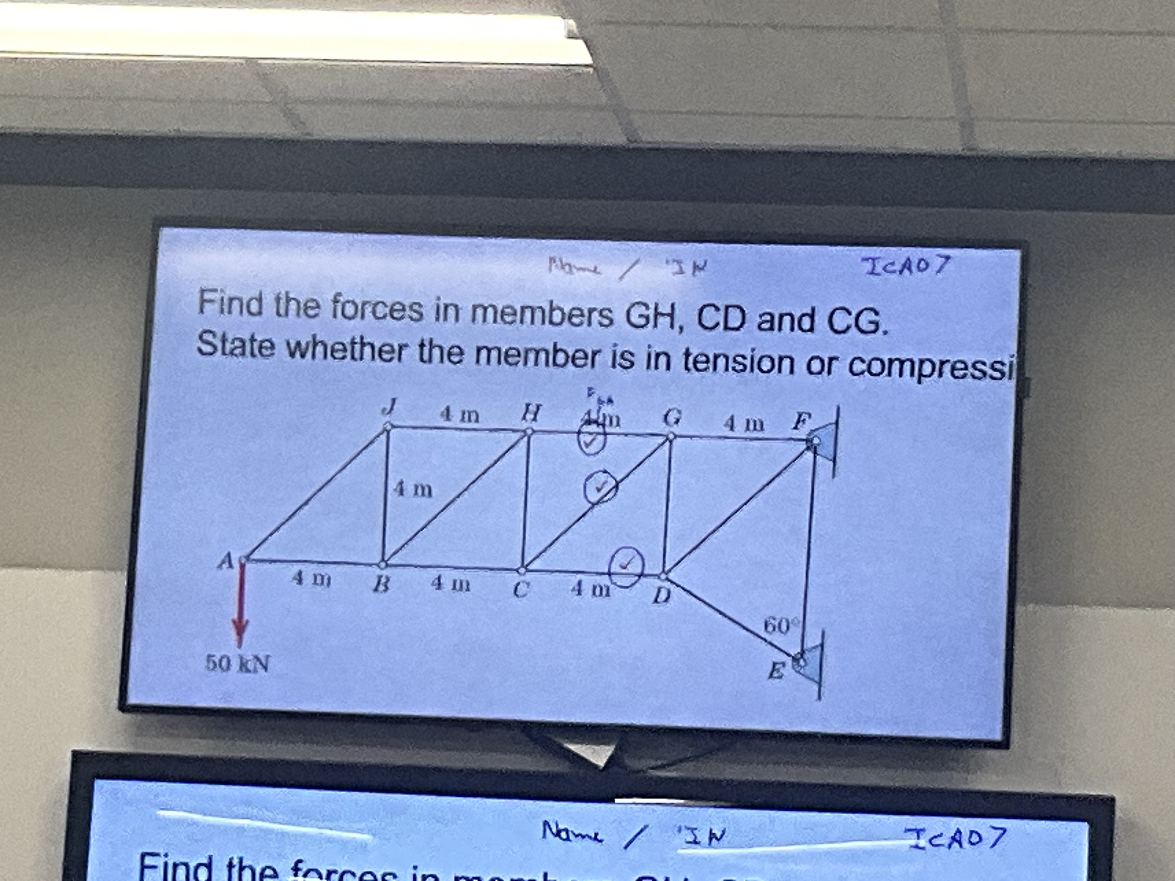 Pame IsubAO 7 Find the forces in members GH , CD