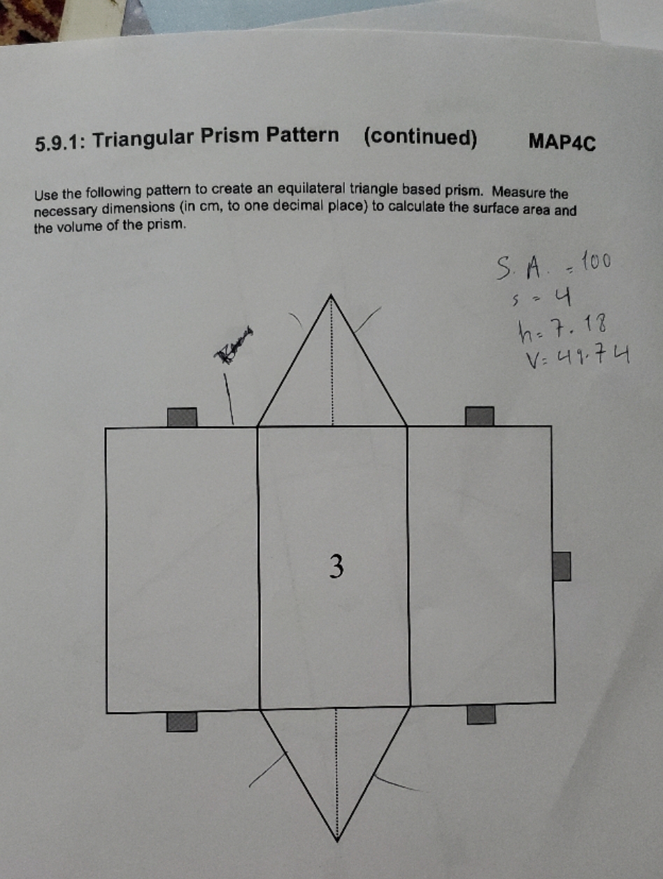 Triangular prism pattern 5.9.1: Triangular Prism