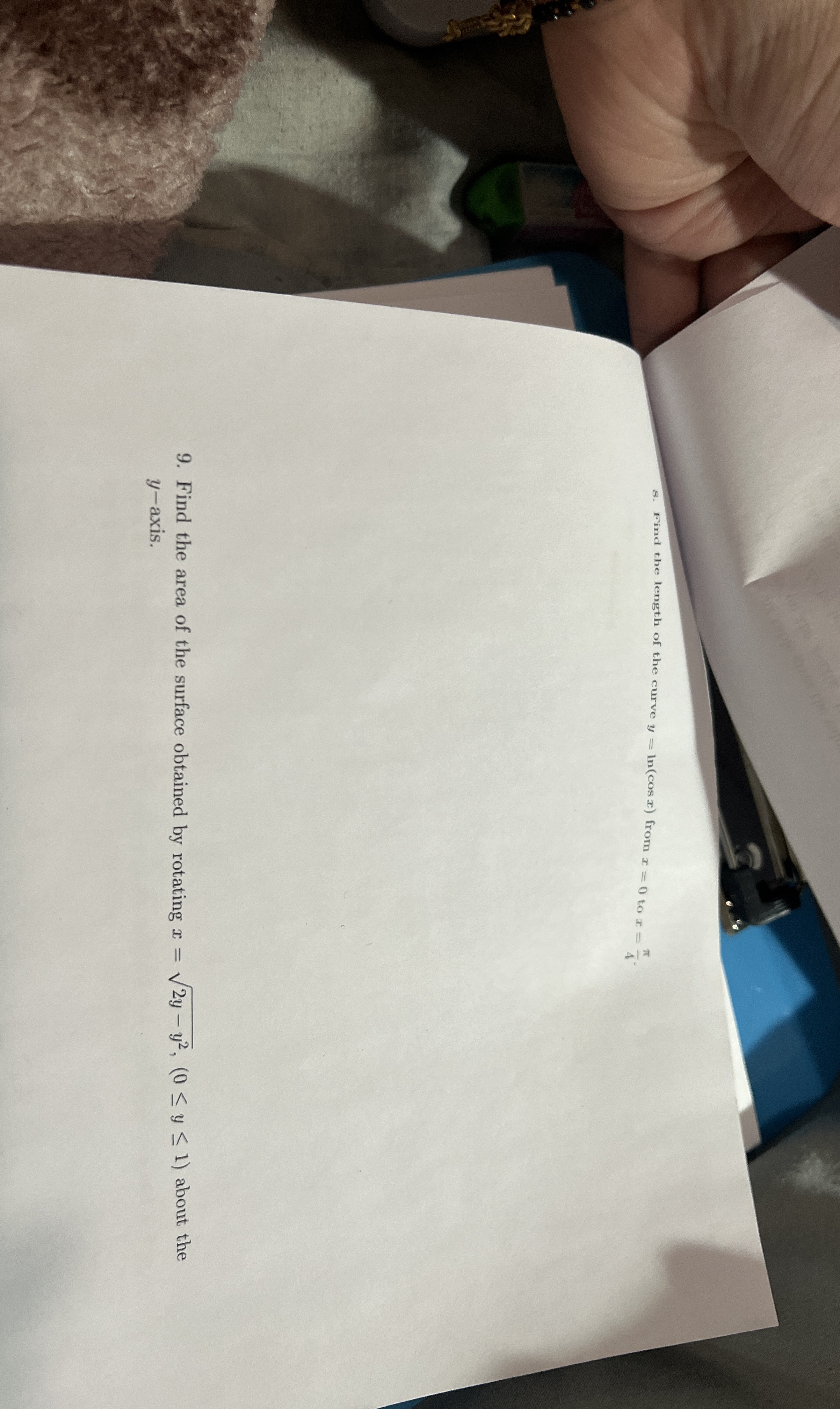 Find the length of the curve y = l n ( c o s x )