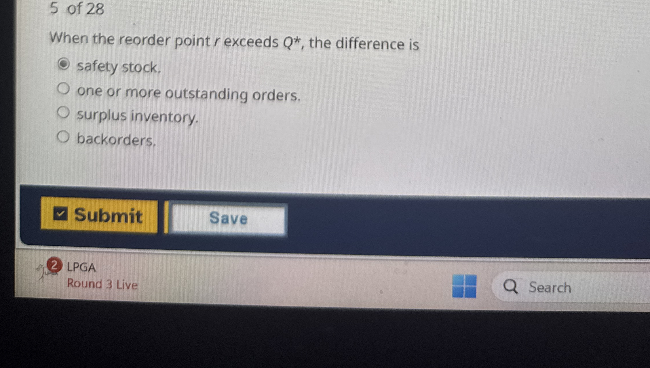 5 of 2 8 When the reorder point r exceeds Q * * ,