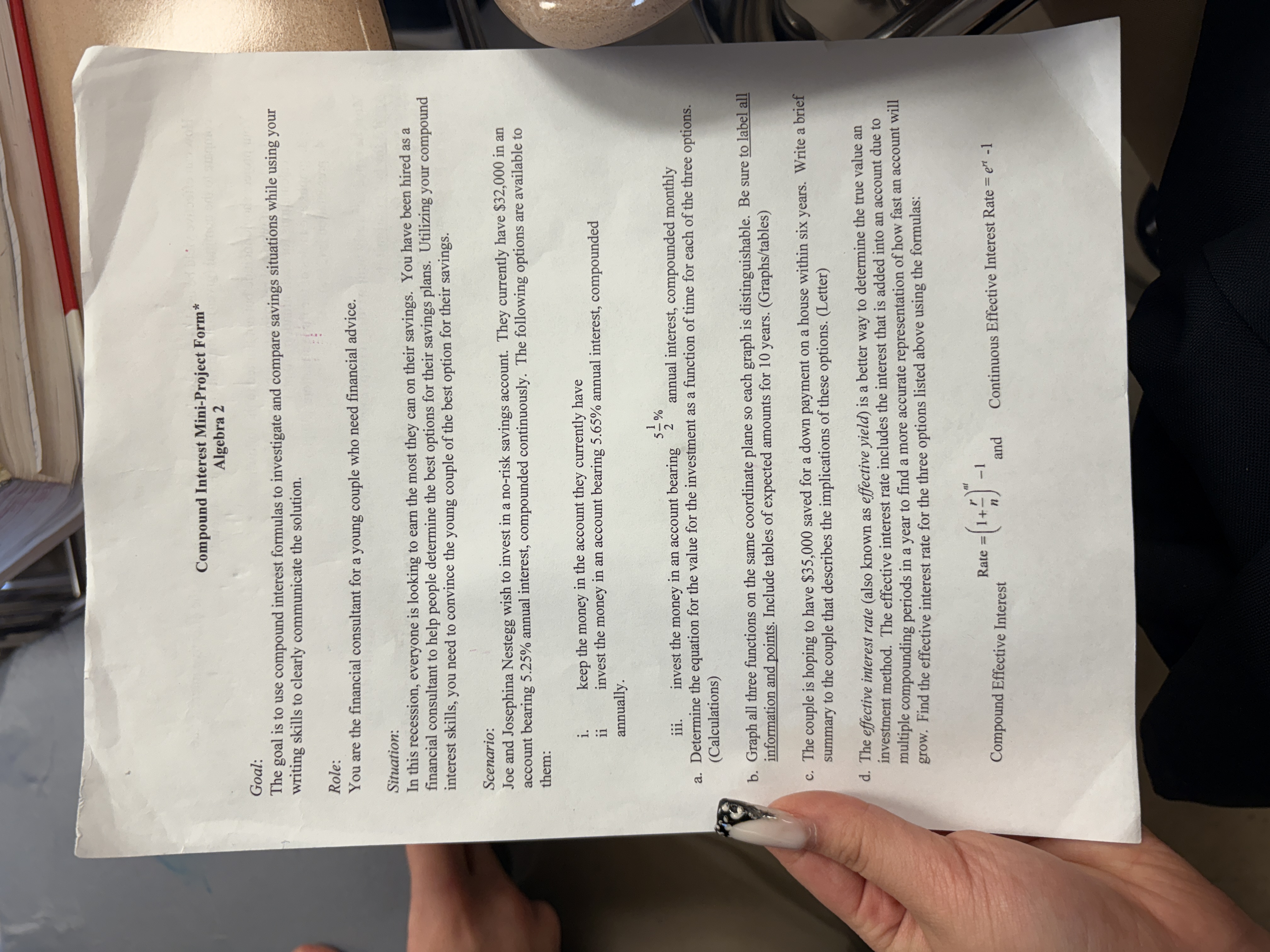 How can effective yield be used to decide which