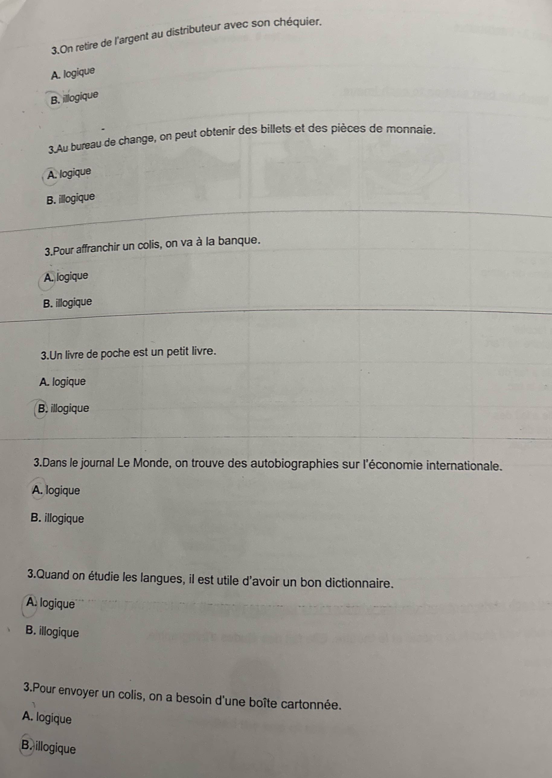3.On retire de l'argent au distributeur avec