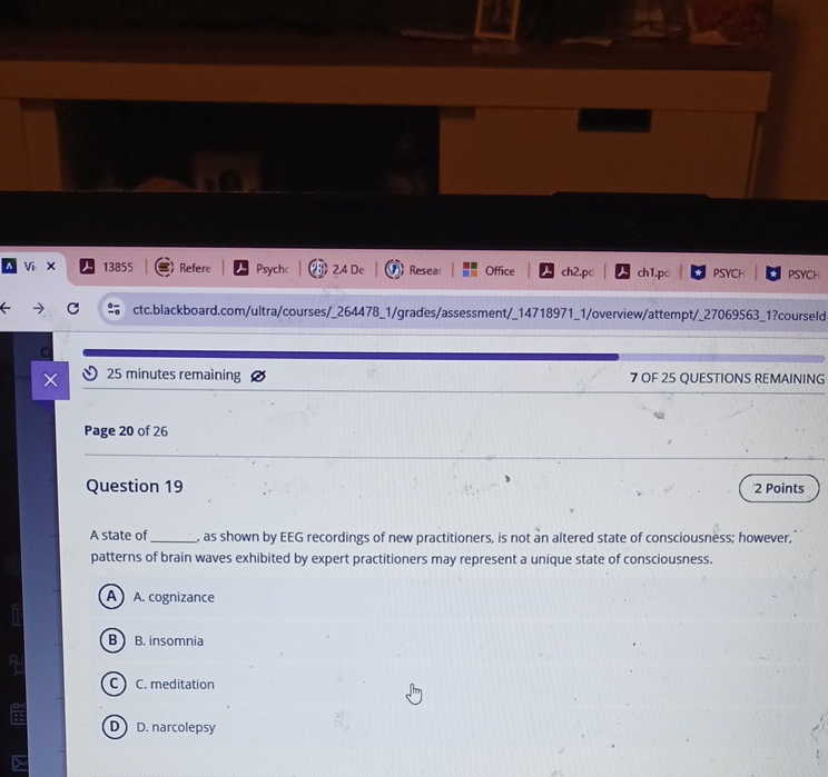 A Vi X 13855 | Refere | & Psyche | (8) 24 De | ()