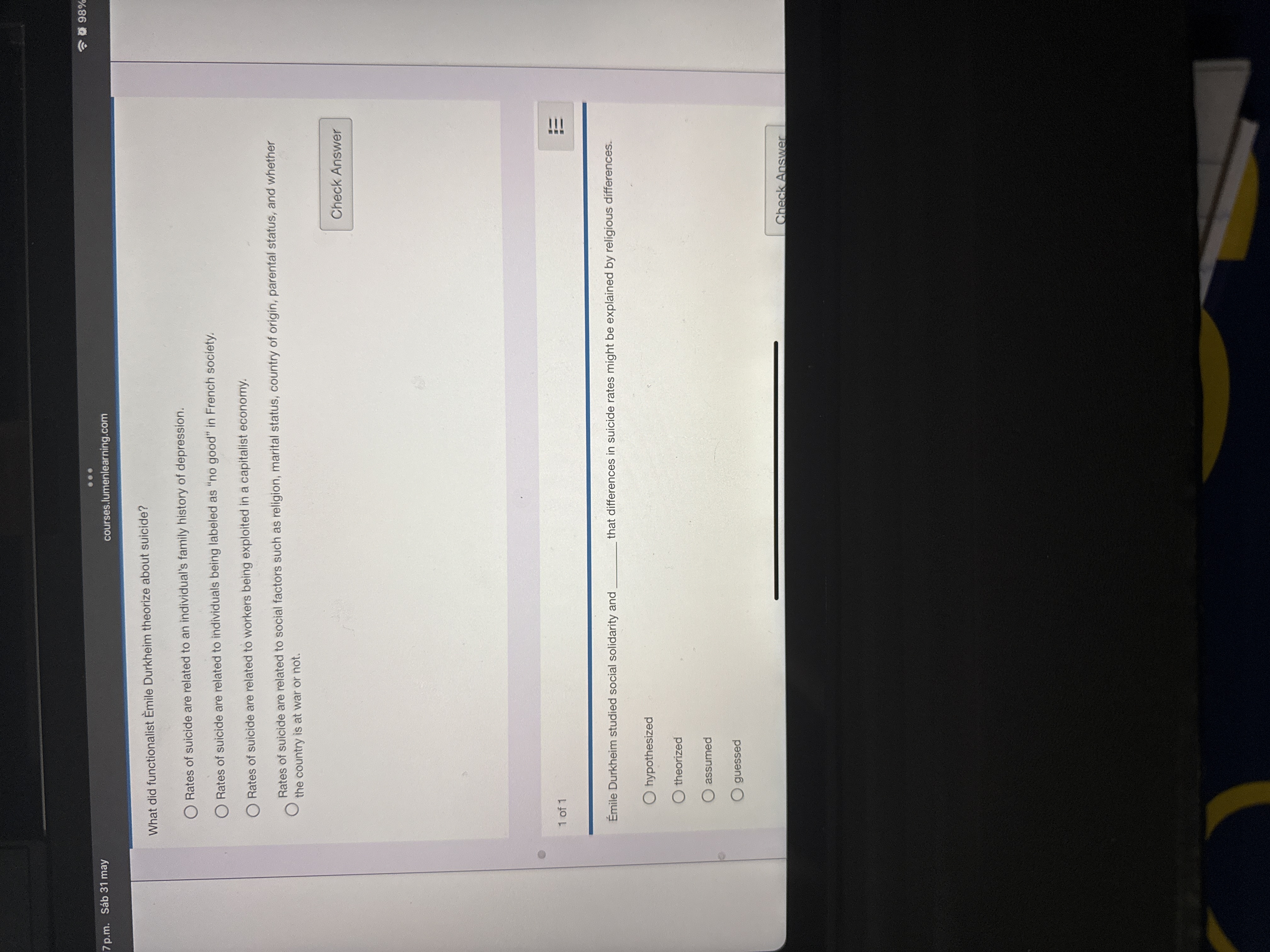 B 7 p.m. Sab 31 may . . .