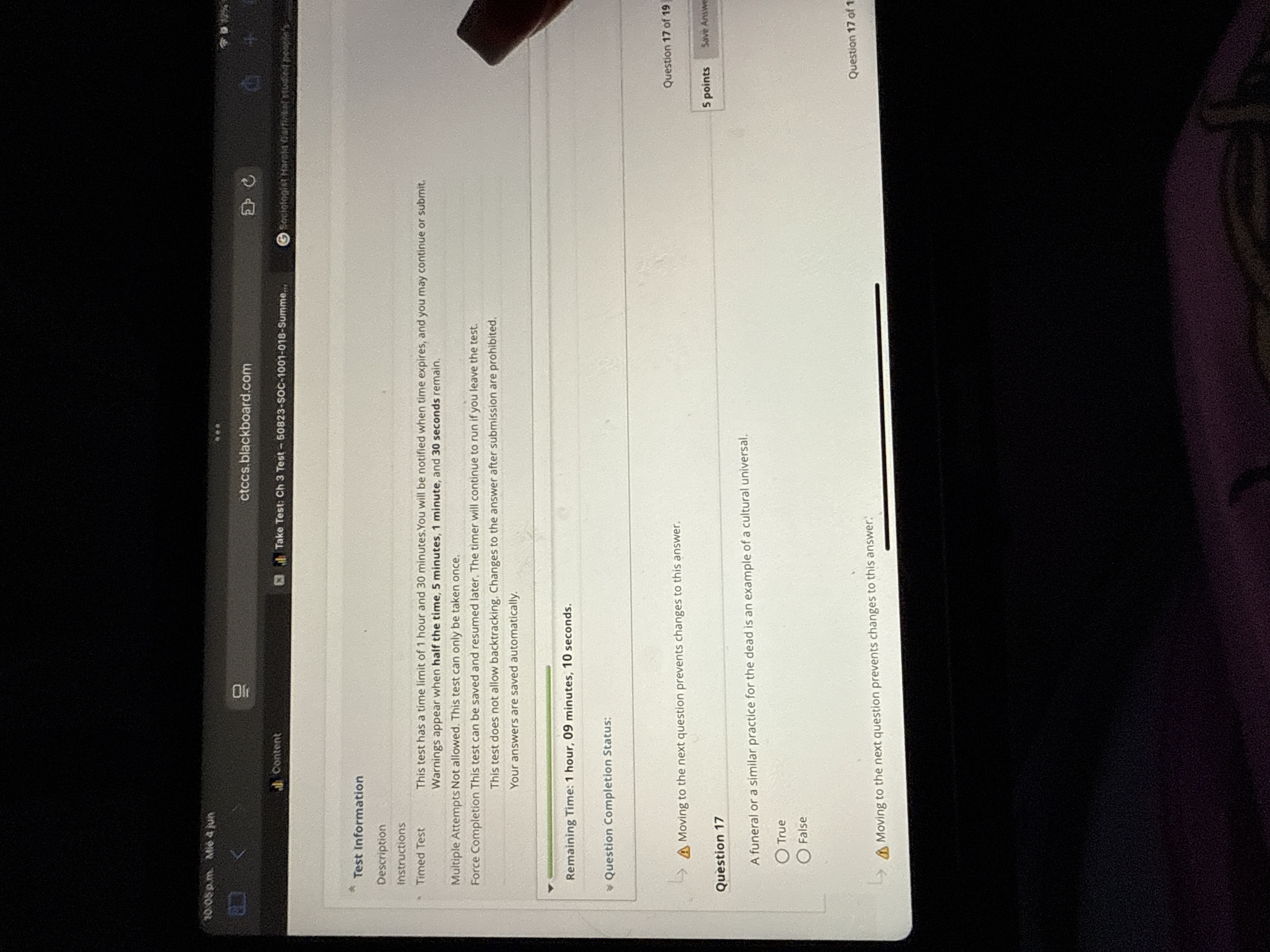 B 10 05 p.m. Mic 4 jun ctccs.blackboard.com C ath