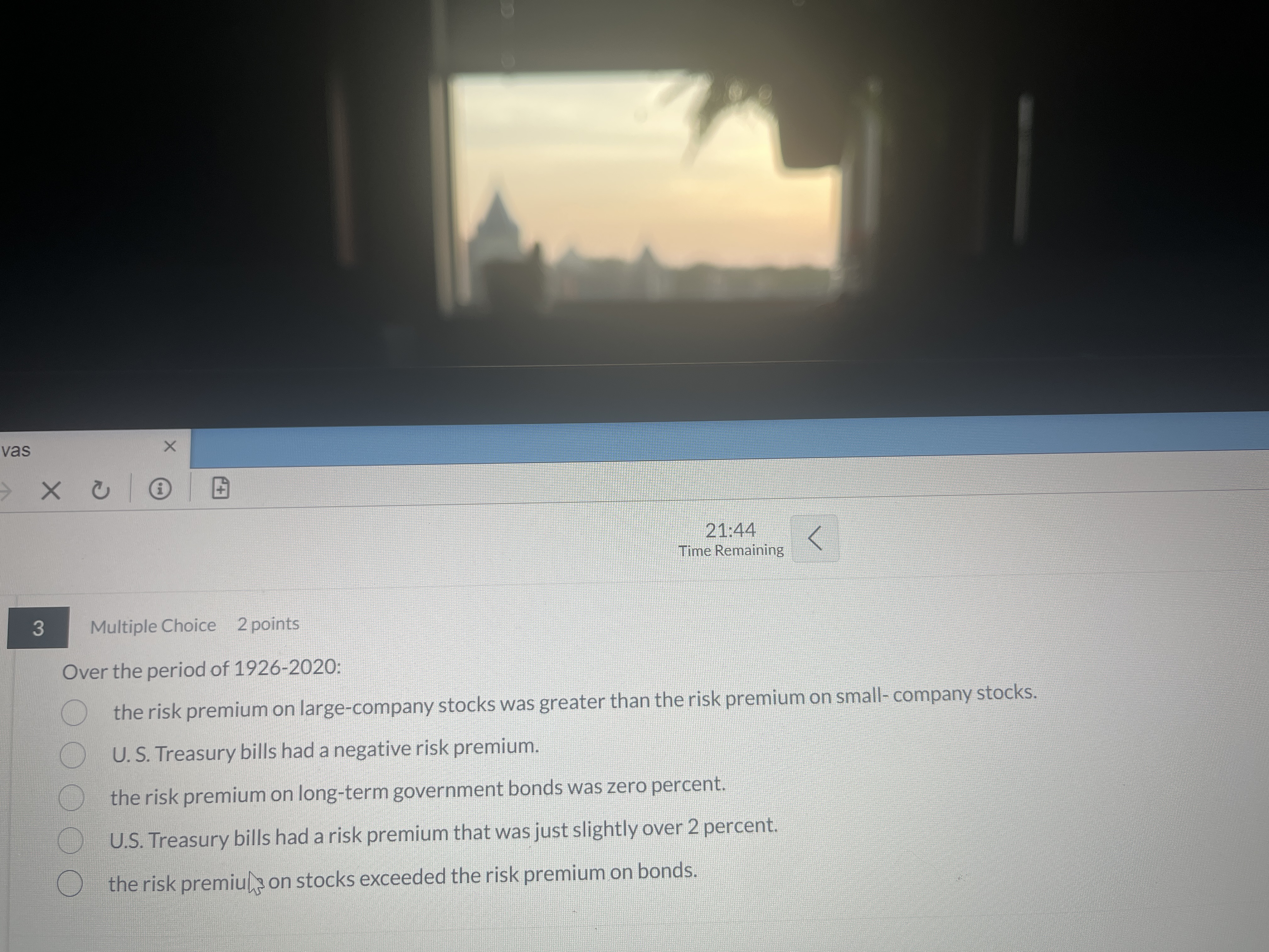 vas 2 1 : 4 4 Time Remaining 3 Multiple Choice 2