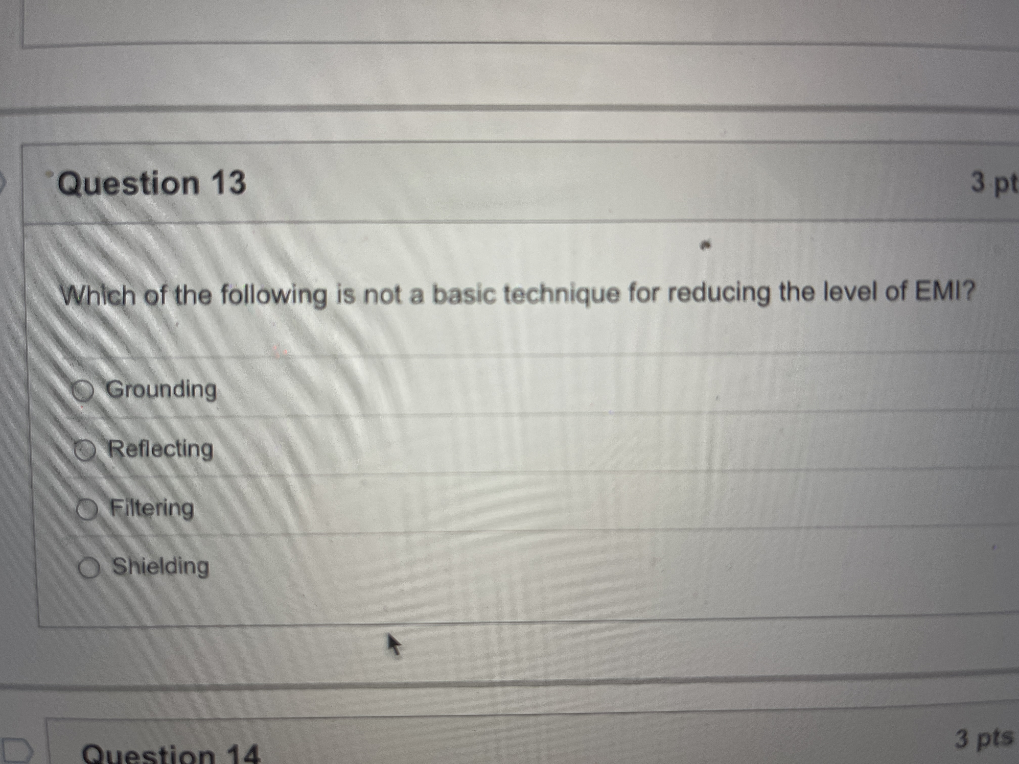 What's the answer? Question 13 3 p Which of the