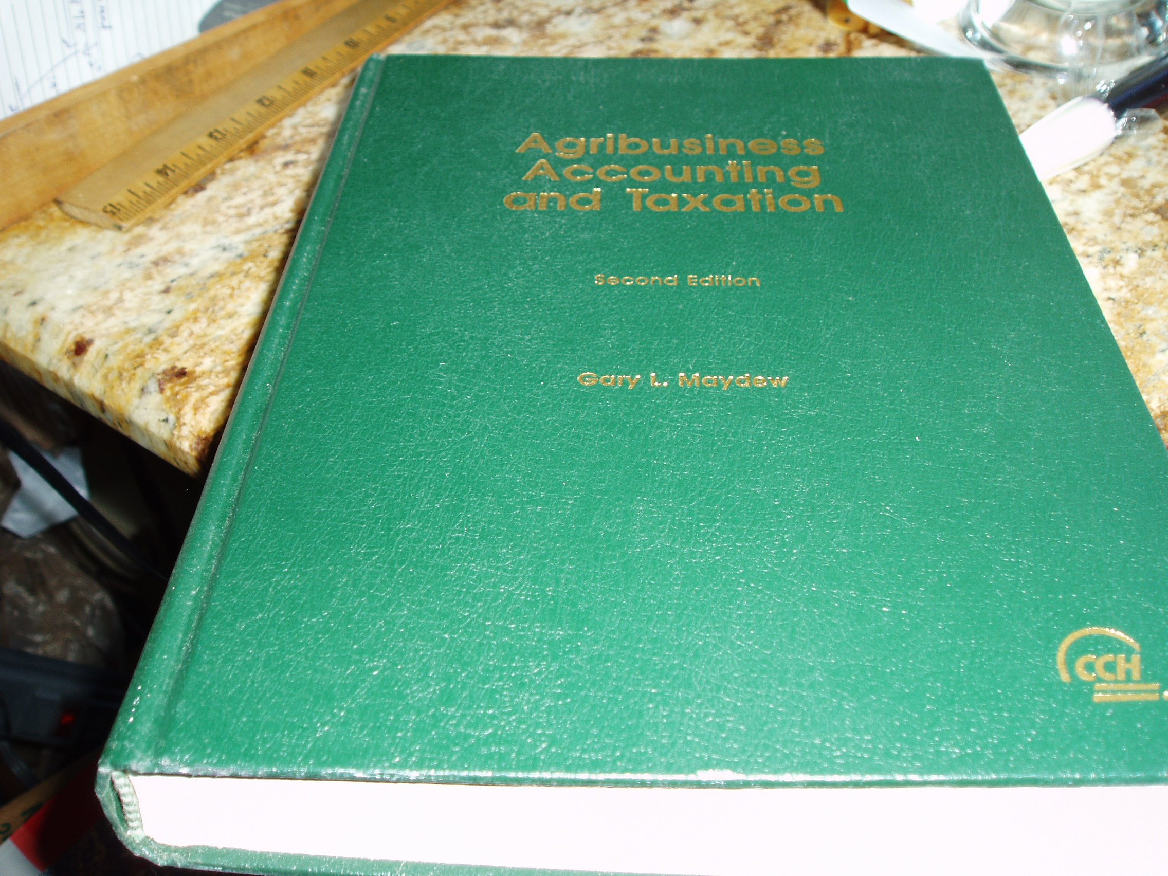 agribusiness accounting and taxation  maydew, gary l. 0808001493, 9780808001492