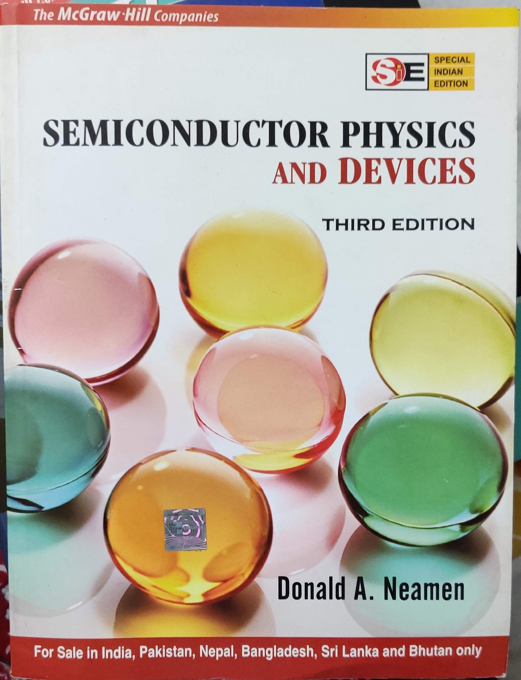 semiconductor physics and devices  neamen, donald a. 0070617120, 9780070617124
