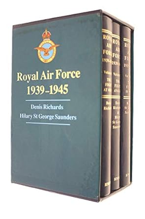 royal air force 1939 45 1st edition denis richards ,hilary st george saunders 011772114x, 978-0117721142