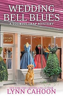 wedding bell blues 1st edition lynn cahoon 1516111087, 978-1516111084
