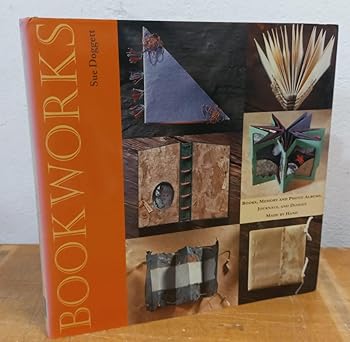 bookworks books memory and photo albums journals and diaries made by hand 1st edition sue doggett 0823004910,