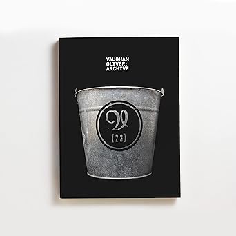 vaughan oliver archive materials and fragments /anglais 1st edition brook tony/shaughnes 0995666482,