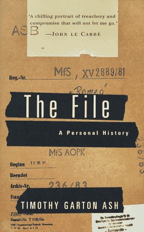 the file a personal history 1st edition timothy garton ash 0679455744, 978-0679455745