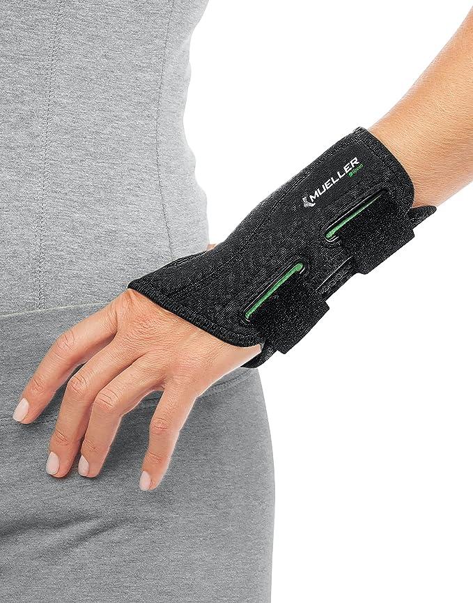 mueller sports medicine green fitted wrist brace for men and women links mueller b0027vgb4y