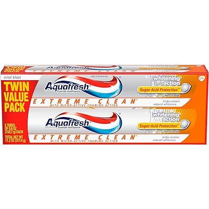 aquafresh extreme clean whitening action fluoride toothpaste for cavity protection  aquafresh b004n1zwim